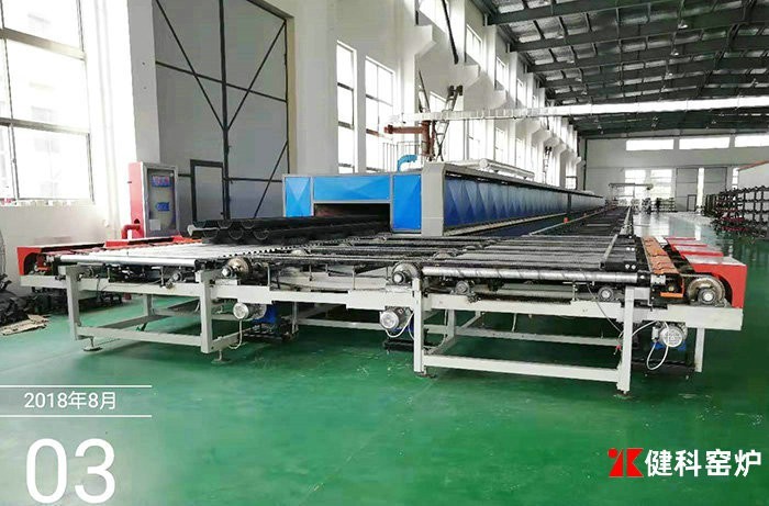 锟午夜免费电影